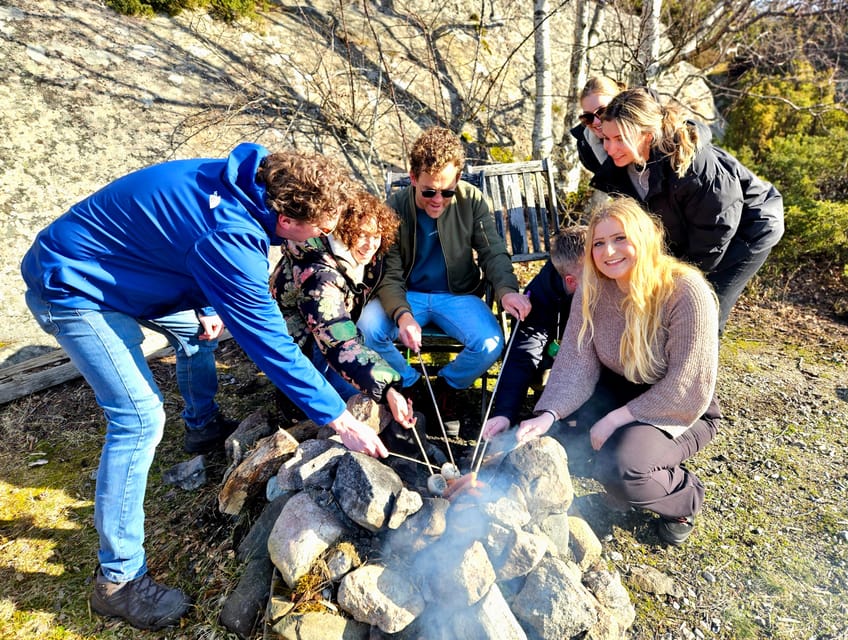 From Stockholm: Archipelago Hike to Landsort Lighthouse - Walking Öja’s rocky coast and forest paths