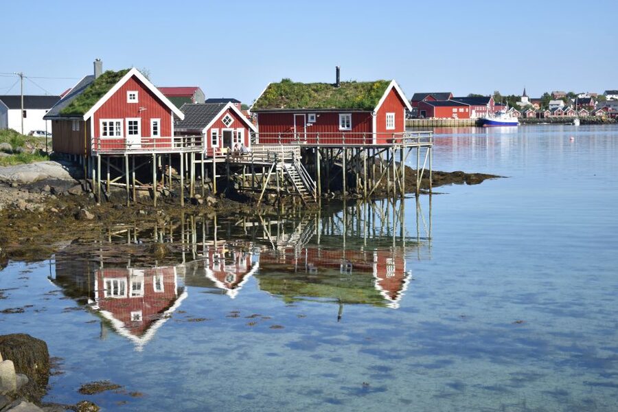 From Svolvaer: Private Lofoten Islands Tour with Transfer - Why this private Lofoten route works so well