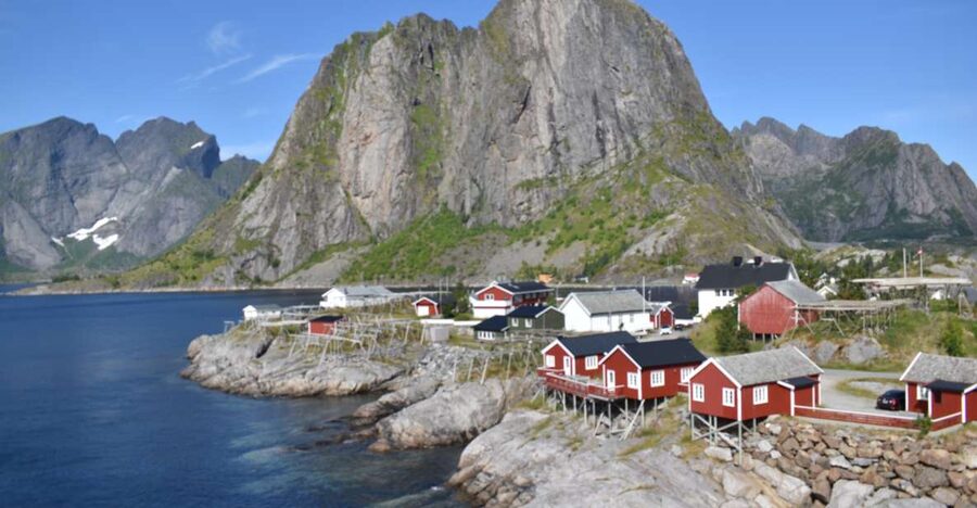 From Svolvaer: Private Lofoten Islands Tour with Transfer - From Svolvaer toward Flakstad fjord