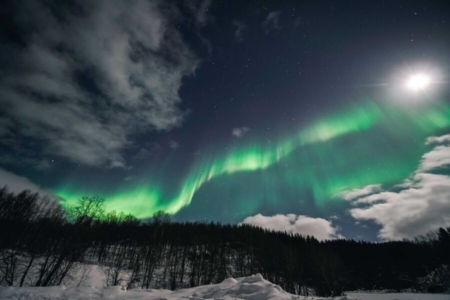 From Tromsø: Aurora Borealis Tour - How the Aurora chase unfolds