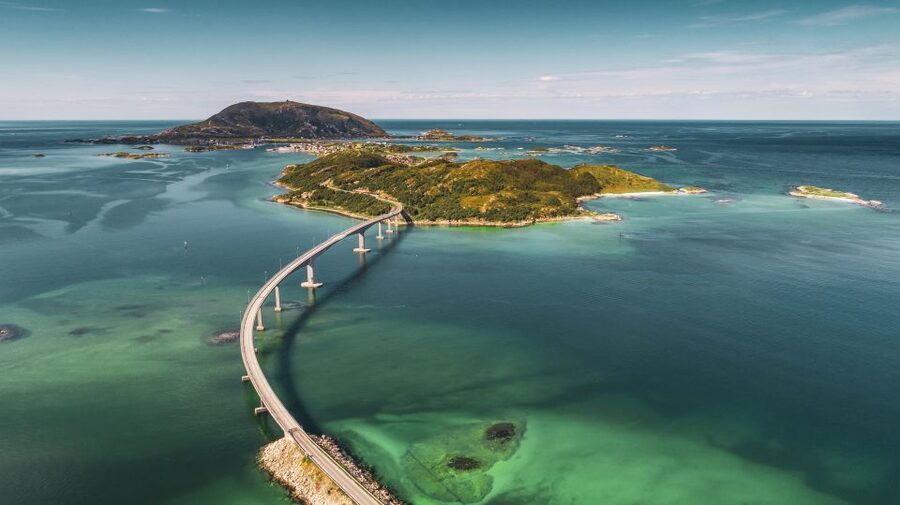 From Tromsø: Kayak trip with lunch and sauna at Sommarøy - Sauna time and the return to Tromsø
