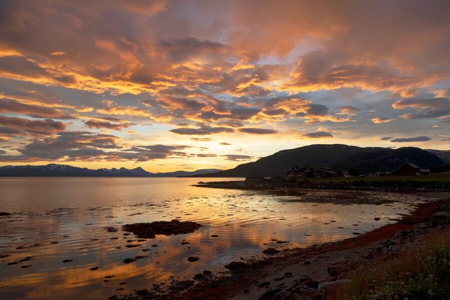 From Tromso: Norwegian Fjords Half-Day Tour - Fjords, lakes, and waterfalls around Grøtfjord