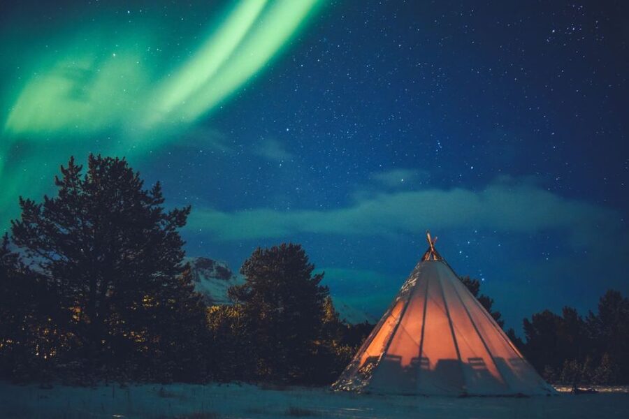 From Tromsø: Private Northern Lights Experience - What local guiding adds to the night