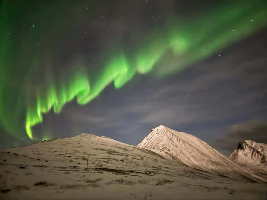 Full Night Magic of the Arctic Lights in Tromso - What the guide adds in the dark