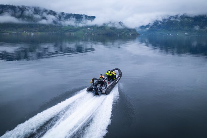 Fyksesund majestic RIB Adventure from Øystese - Botnen, a settlement without a road