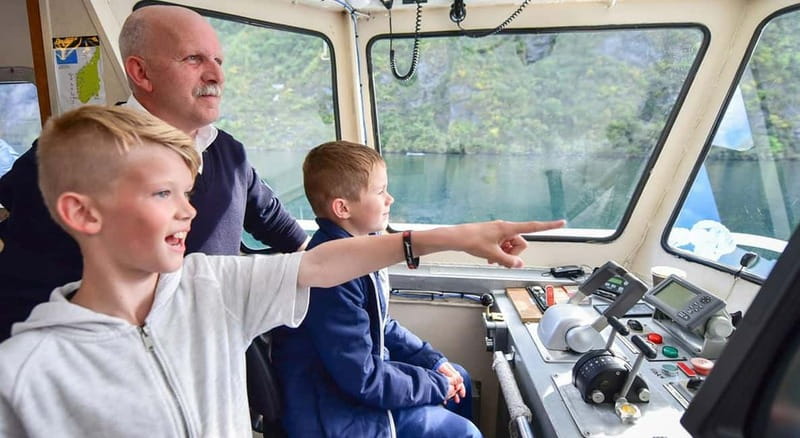 Geiranger: Fjord and Waterfalls Sightseeing Boat Trip - Wildlife and the quieter moments