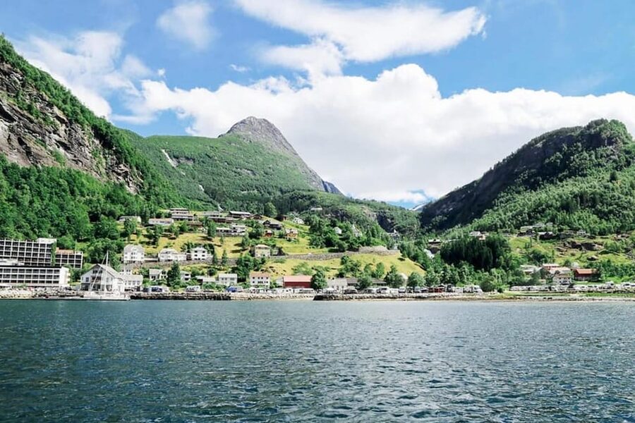 Geiranger Fjord Boat Tour with Waterfall Tasting - A compact way to see Geiranger Fjord