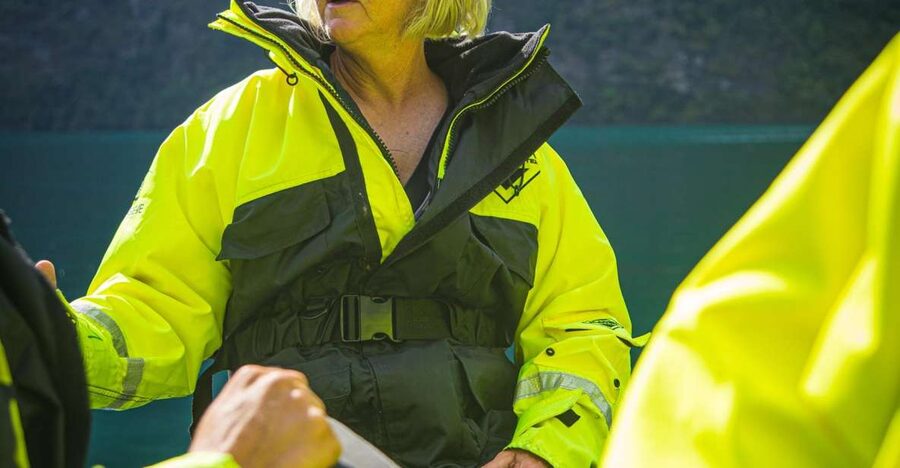 Geiranger: Guided Geirangerfjord Boat Tour - Why this boat gets you closer to Geirangerfjord
