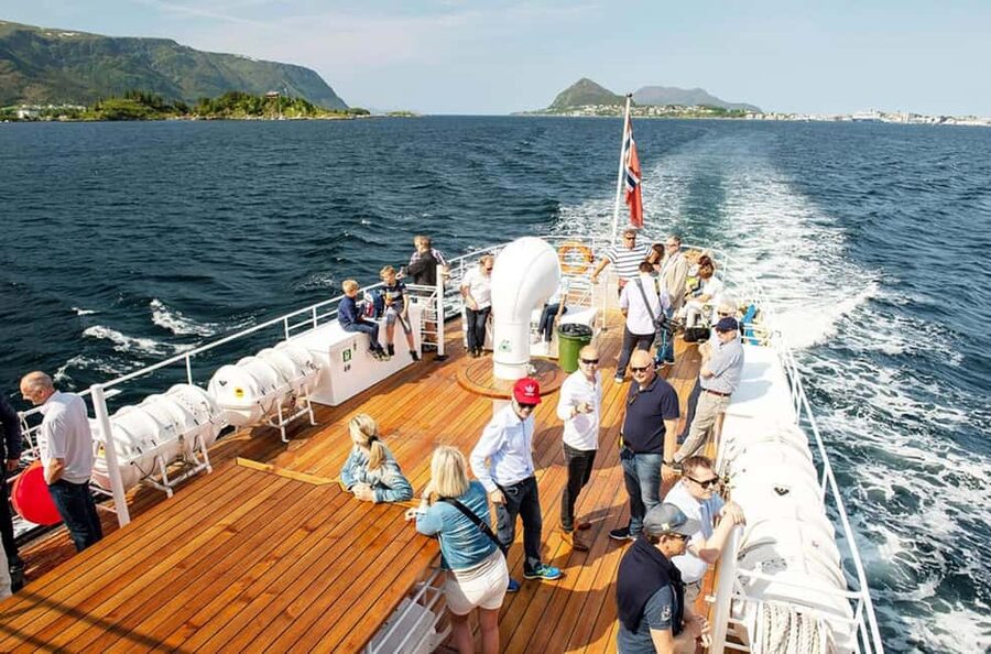 Geiranger to Ålesund Bus Tour (one way) - Key points to know before booking
