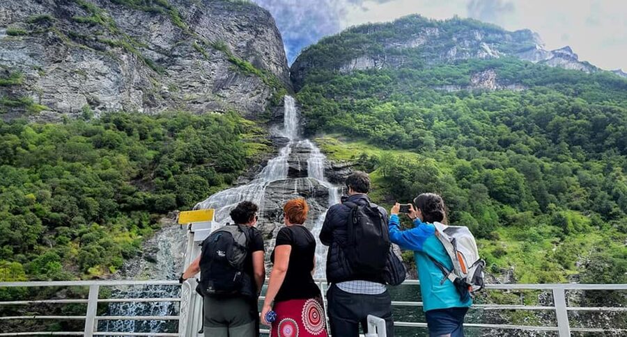 Geiranger to Ålesund Bus Tour (one way) - Eagle Road and the first fjord views