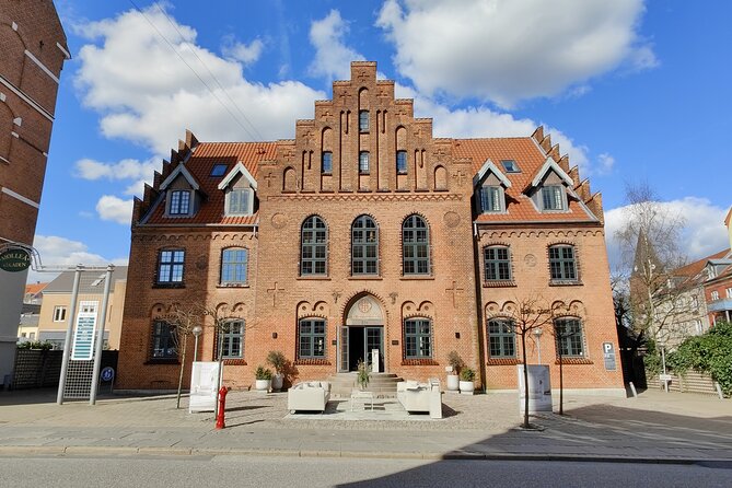 Ghosts of Aalborg: The Witch Trial Exploration Game - Aalborg Theatre adds a public stage to the mystery