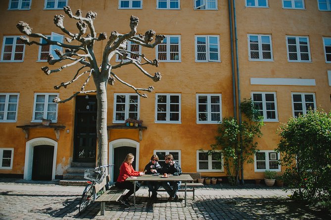 Good Morning, Copenhagen: Feel The Danish Hygge & Happiness - Christiansborg, Danish politics, and Jante law