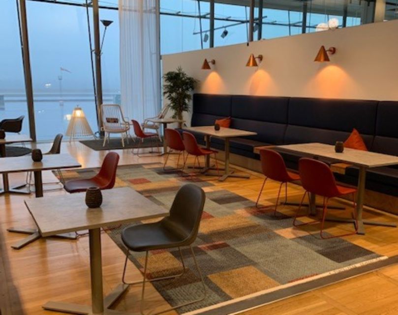 GOT Gothenborg Landvetter Airport: Vinga Lounge Access - Afternoon buffet and drinks
