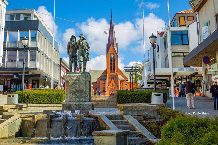 Guided E-Bike Tour in Haugesund: city, vikings, Rising Tides - Why an e-bike is a smart way to see Haugesund