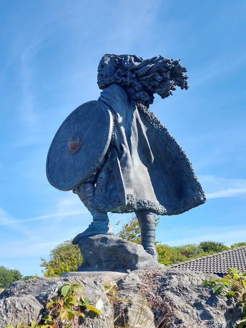 Guided E-Bike Tour in Haugesund: city, vikings, Rising Tides - Haugesund’s center and the Town Hall