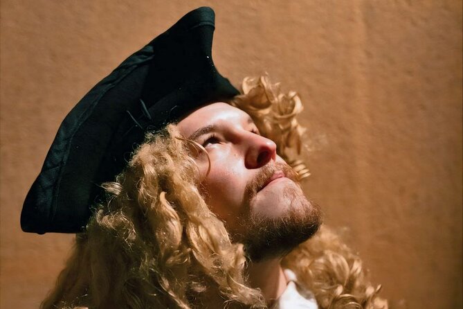 Guided Ghost Tours with Actors From Stockholm - Prästgatan and the plague of 1350