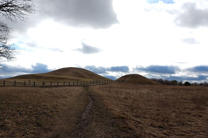 Guided tour 90min at Old Uppsala mounds and old Uppsala church - Old Uppsala Church and the earlier cathedral