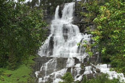 Guided Tour To Nærøyfjorden, Flåm And Stegastein – Viewpoint Cruise