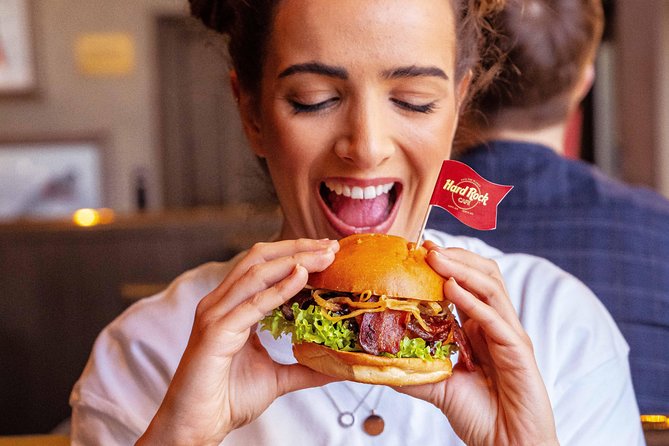 Hard Rock Cafe Copenhagen with Set Menu for Lunch or Dinner - Who will enjoy the two-hour stop?