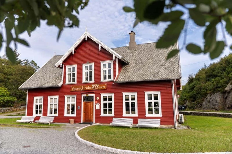 Haugesund: City Sightseeing Hop-On Hop-Off Bus Tour - Stop 7: Haraldshaugen National Monument