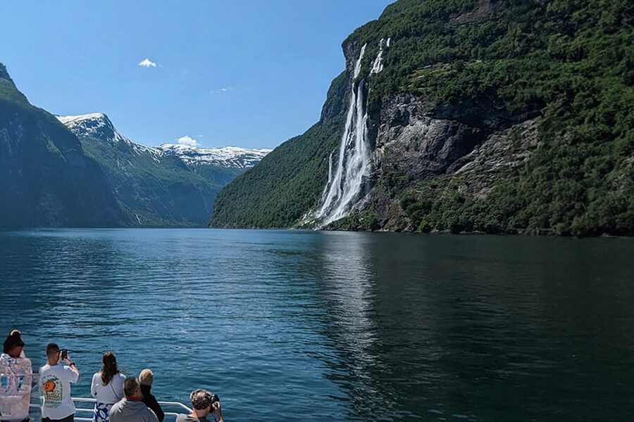 Hellesylt-Geiranger Sightseeing (one way ticket) - Why this Hellesylt to Geiranger cruise is special