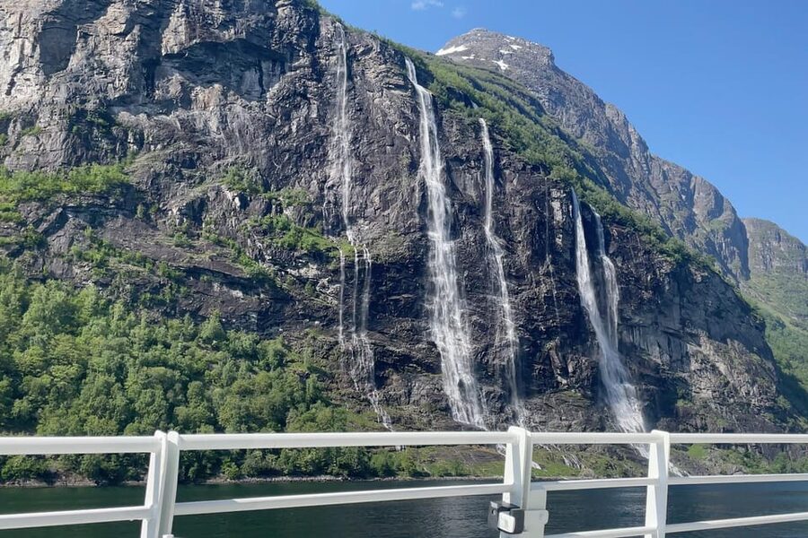 Hellesylt-Geiranger Sightseeing (one way ticket) - The mountain farms add a human story