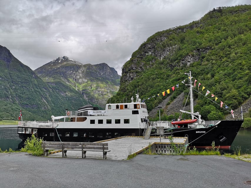 Hjørundfjord Fjord Cruise Afternoon Rountrip from Ålesund - Why this Hjørundfjord cruise is worth considering