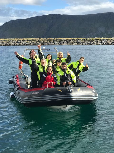 Honningsvåg: North Cape King Crab & Arctic Wildlife Safari - Comfort, safety, and who should skip it
