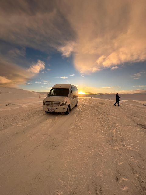 Honningsvåg: North Cape Winter Excursion with Entry Ticket - Why the local driver makes a difference