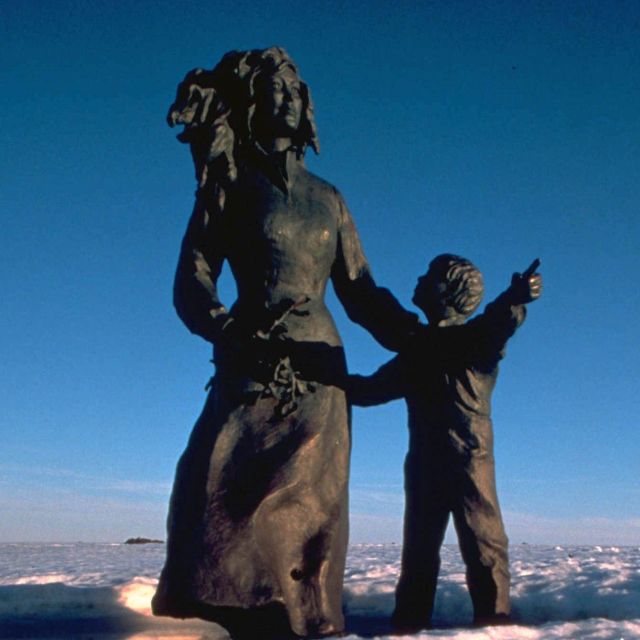 Honningsvåg: North Cape Winter Excursion with Entry Ticket - Convoy driving and the North Cape weather gamble
