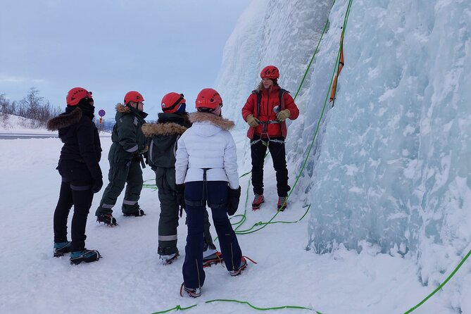 Ice Climbing Experience with Certified Guide - Safety and the role of the certified guide