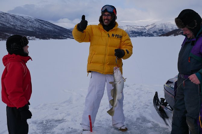 Ice Fishing On The Fjord - Cooking the catch in a private home or grill cabin