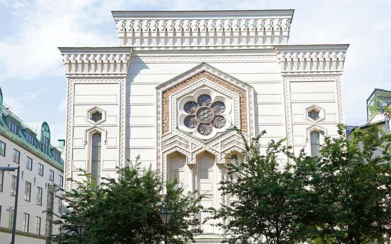 Jewish Gamla Stan and Jewish Museum Stockholm Private Tour - Churches and the first Jewish families in Sweden