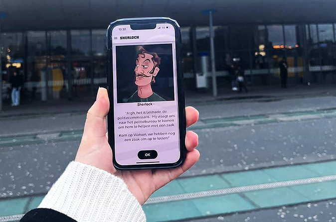 Karlskrona Self Guided Sherlock Holmes Murder Mystery Game - Solving puzzles with friends and family