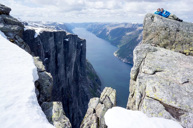 Kjerag Low-Season Hike + Packed Lunch - A 5 a.m. start in Stavanger
