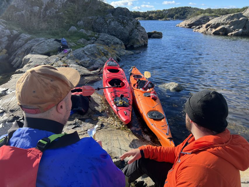 Kristiansand: Scenic Double Sea Kayak Tour around Odderoya - Learning to handle a two-person kayak