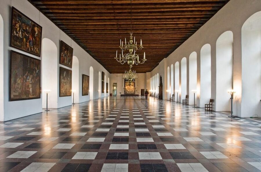 Kronborg Castle Entry Ticket - Going below ground to Holger Danske