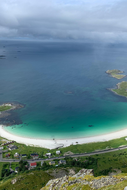Leknes: 4 Hours Private Exclusive Car Sightseeing in Lofoten - Key points at a glance