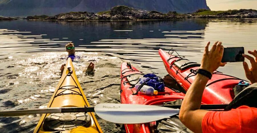 Lofoten: Full Day Combo tour, (kayaking and rappelling) - Key points to know before booking