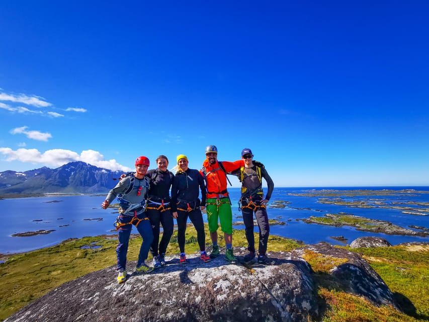 Lofoten: Full Day Combo tour, (kayaking and rappelling) - What the $146 price includes