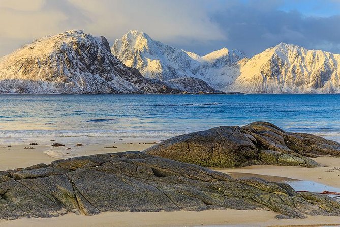 Lofoten Highlights Photo Tour - Henningsvær & Haukland - One hour in Henningsvær