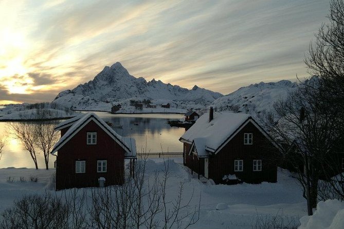 Lofoten Highlights Photo Tour - Henningsvær & Haukland - Haukland Beach and the white-sand coast