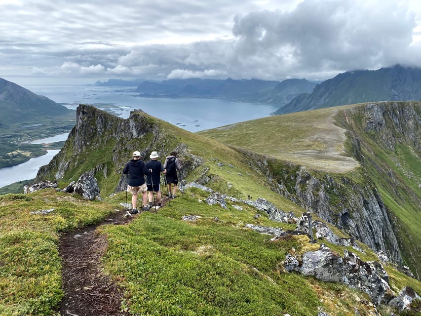 Lofoten Islands: Guided Hiking Into the Wilderness - Uphill - Key points at a glance