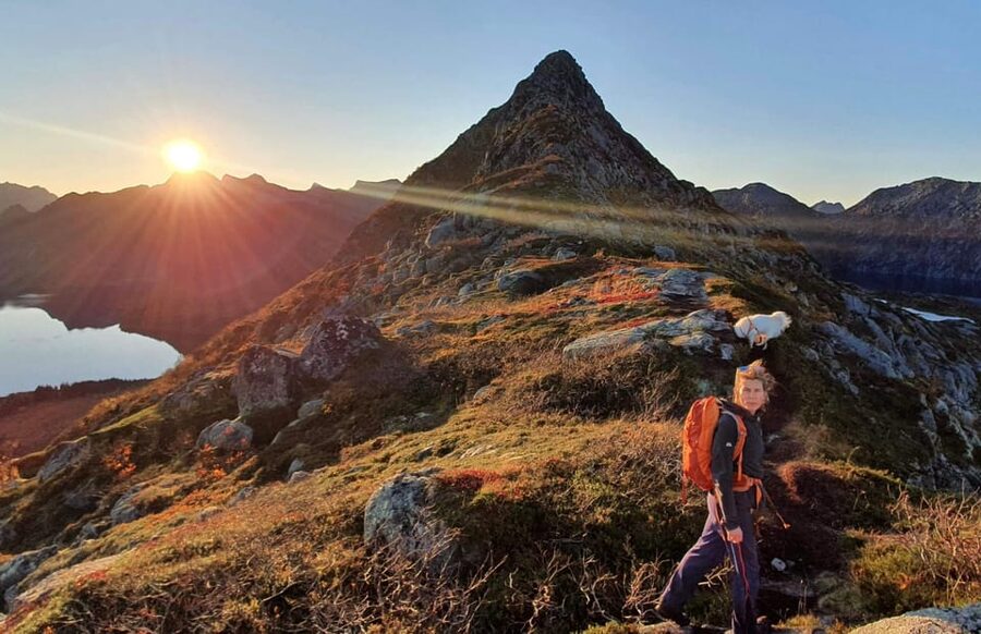 Lofoten Islands: Guided Hiking Into the Wilderness - Uphill - The first 2.5 hours: steady uphill walking