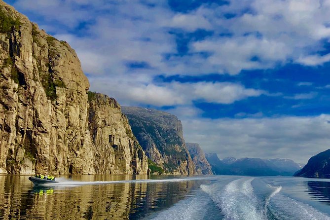 Lysefjord RIB Safari from Stavanger - Fantahålå and the story of the Vagabond Cave