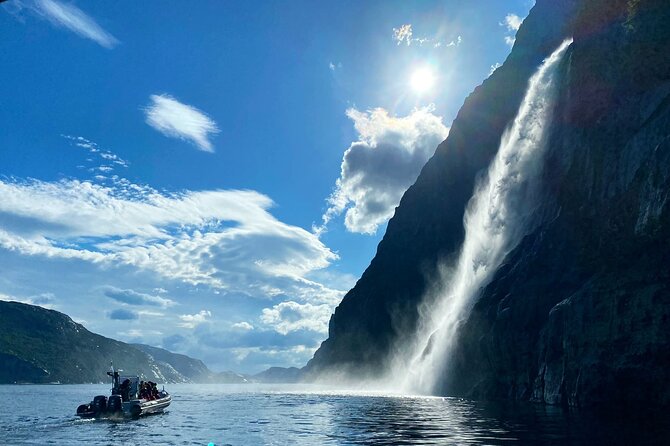 Lysefjorden & Pulpit Rock RIB-Safari from Stavanger - Why the 12-person limit matters