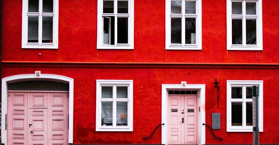 Malmö: Express Walk with a Local in 60 minutes - How the small group changes the experience