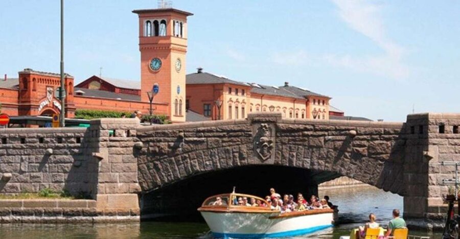 Malmö: Sightseeing and Landmarks tour by bike - Who should choose this Malmö bike tour?