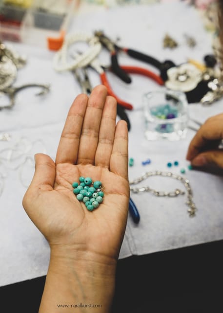 Maral Kunst : Jewelry Bar Experience (Jewelry Making) - Why the group limit of five makes a difference