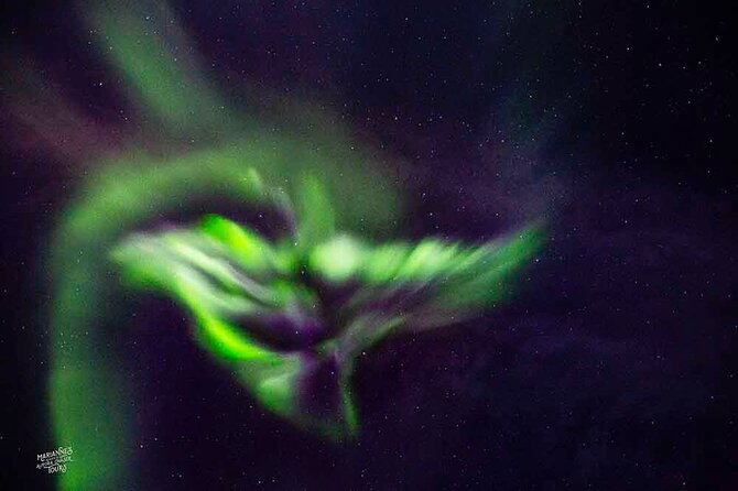 Marianne’s Heaven On Earth Aurora Chaser Tours - Finding a dark beach and a warm fire-pit hut